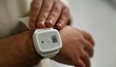 Patienten-Armbänder legen Infektionsketten offen