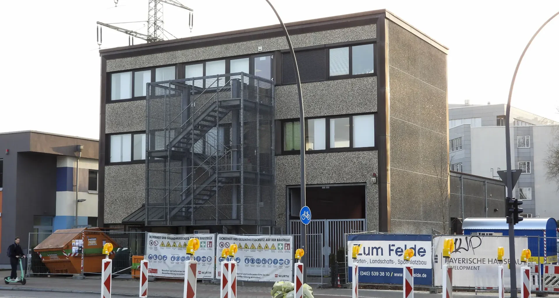 Nach Amoktat: Zeugen Jehovas kehren zurück in Gemeindehaus