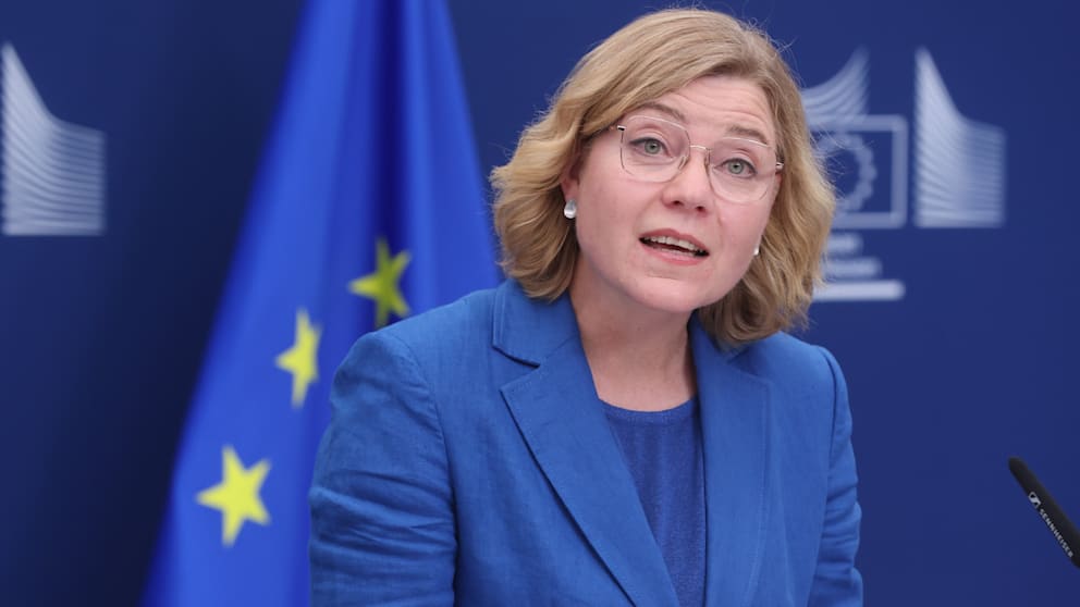 Macht Druck in Sachen neuer Verschlüsselungstechnik: EU-Kommissions-Vizepräsidentin  Henna Virkkunen