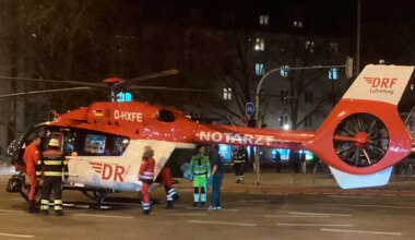Rettungseinsatz: Hubschrauber landet auf dem Goetheplatz - München