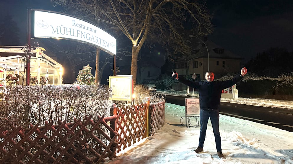 Restaurantbetreiber Rino Pavić (52) jubelt: Der Strom ist wieder da!