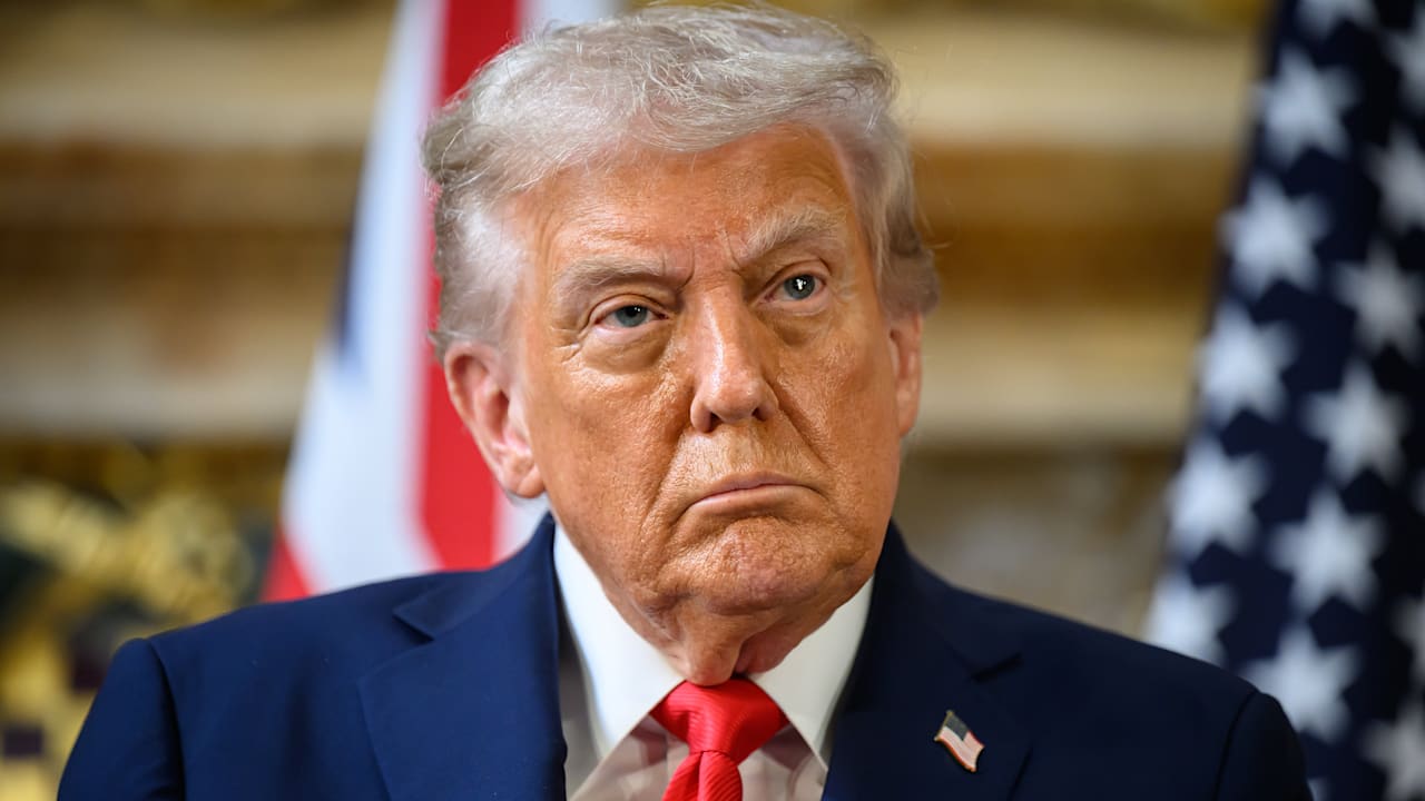 Donald Trump rechnet mit George und Amal Clooney ab | Politik