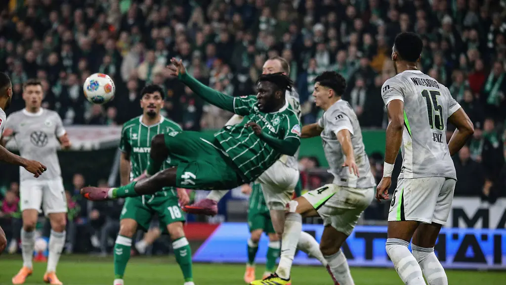 07-11-2025-xmohx-Fussball-1-Bundesliga-SV-Werder-Bremen-VfL-Wolfsburg-v-l