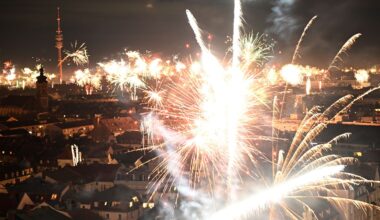 Silvester in Bayern: Hunderte Brände – Mann schießt auf Ex-Frau