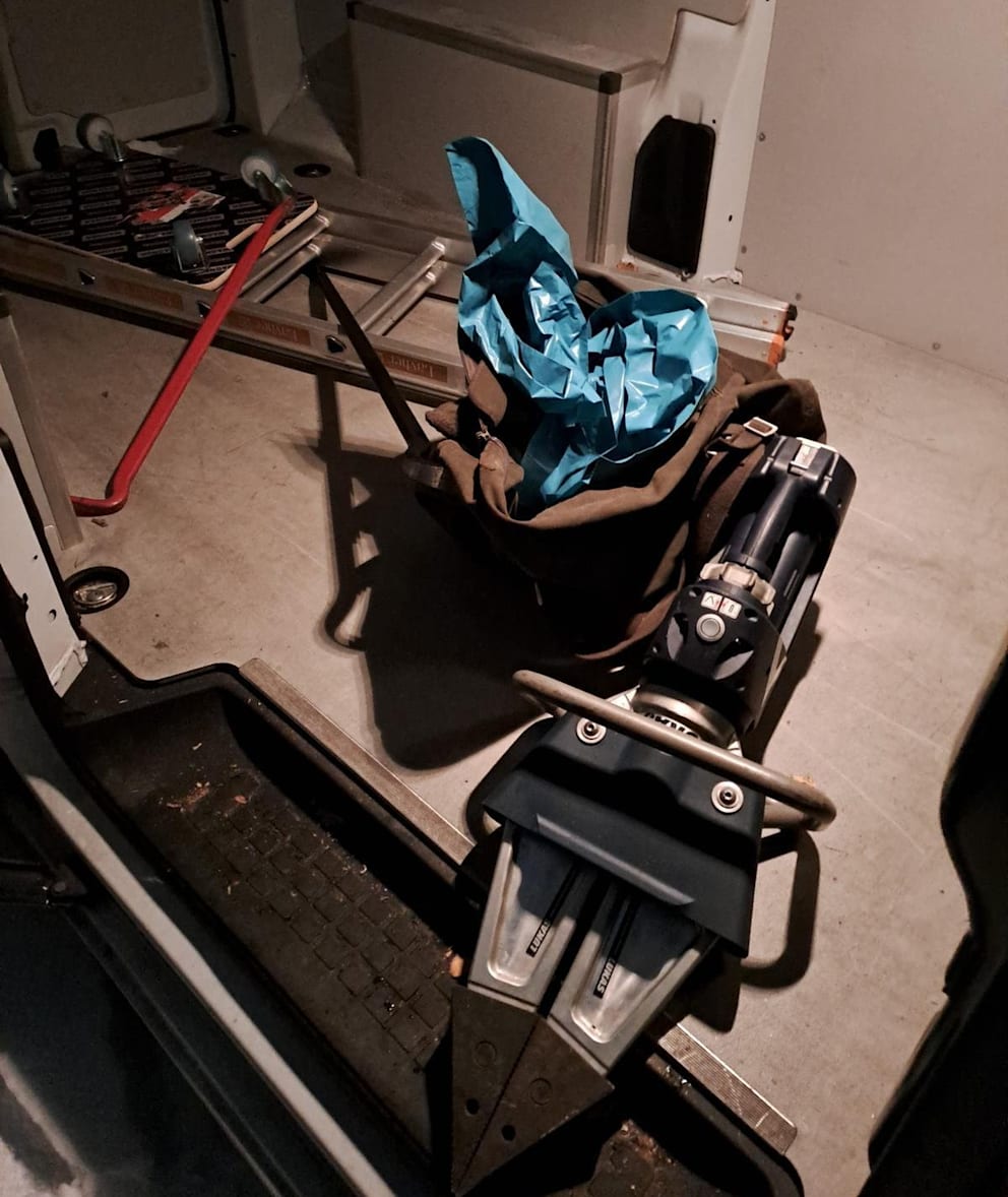 Im Fahrzeug fand die Polizei Einbruchswerkzeug