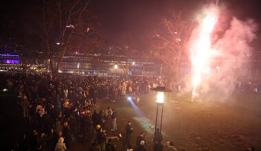 Silvester in Köln: So feierten Zehntausende in der Innenstadt