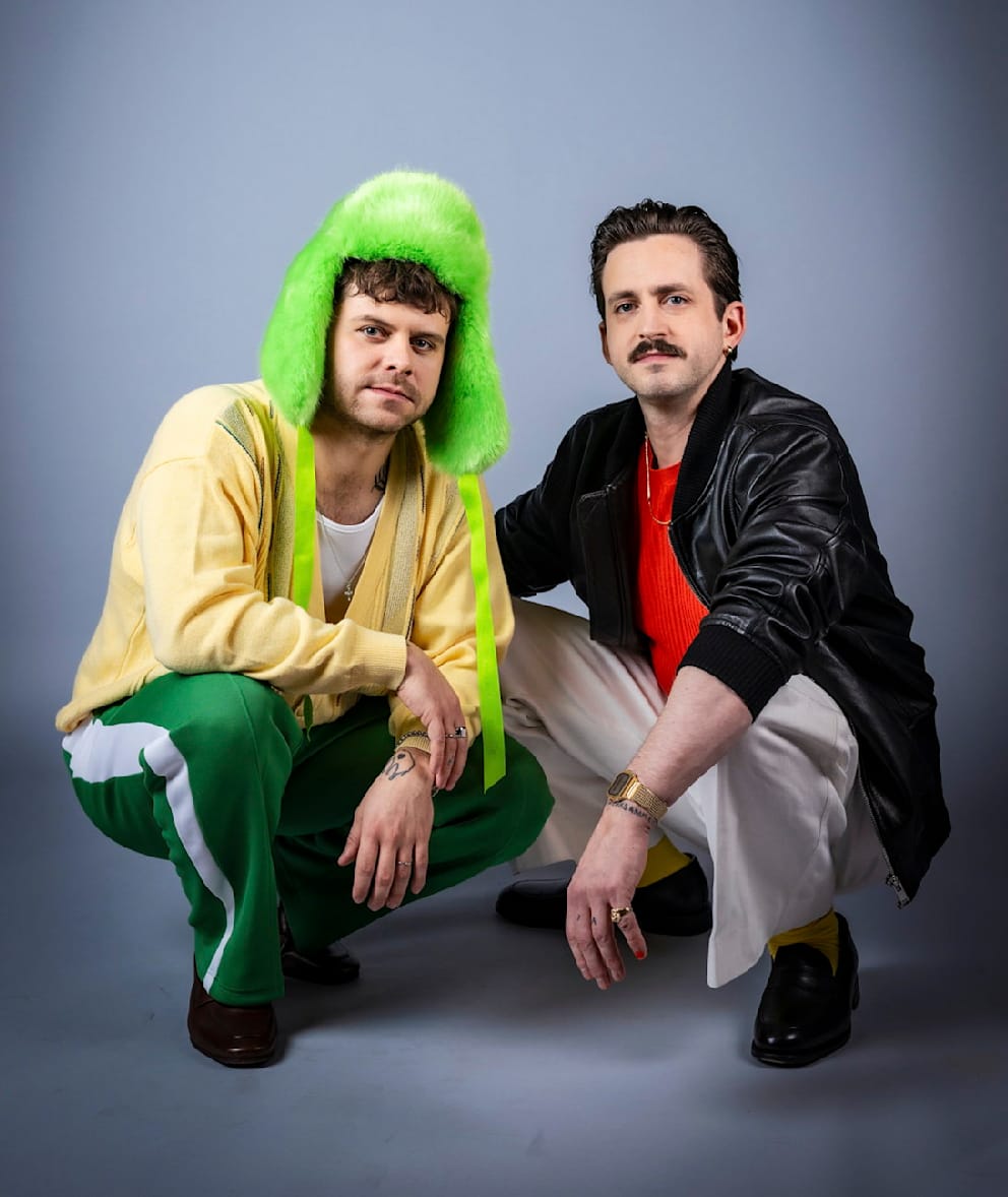 Miirtek (l.) und Marti arbeiten für den ESC 2026 nicht zum ersten Mal zusammen. Sie produzierten in der Vergangenheit schon gemeinsame Lieder, wie 2017 den Song „Yoga“