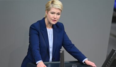AfD-Kandidat attackiert Schwesig: Übler Vergleich mit Lukaschenko | Politik