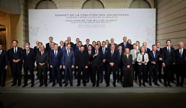 Nach Friedensabkommen: Frankreich und Großbritannien wollen Truppen in die Ukraine senden