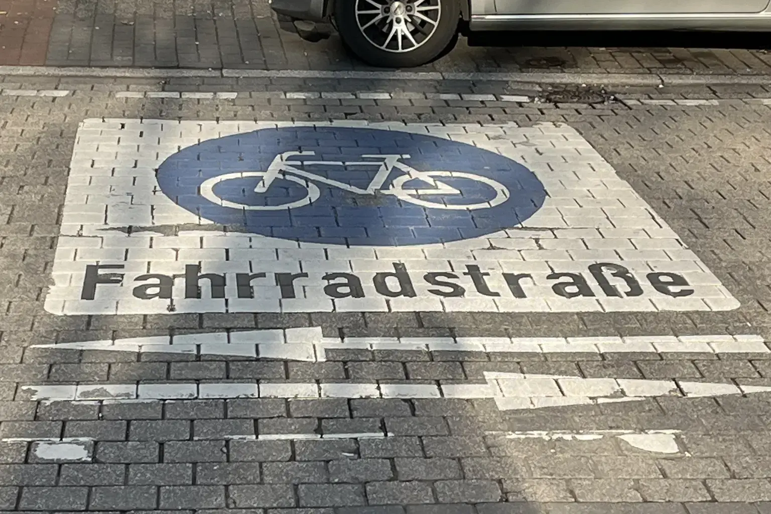 Schluss mit ideologischer Verkehrspolitik: EBB/FDP-Fraktion fordert verlässlicher Verkehr statt Stau- und Verbotslogik