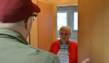 Gelsenkirchen: Trickbetrüger stehlen Wertgegenstände aus Wohnung