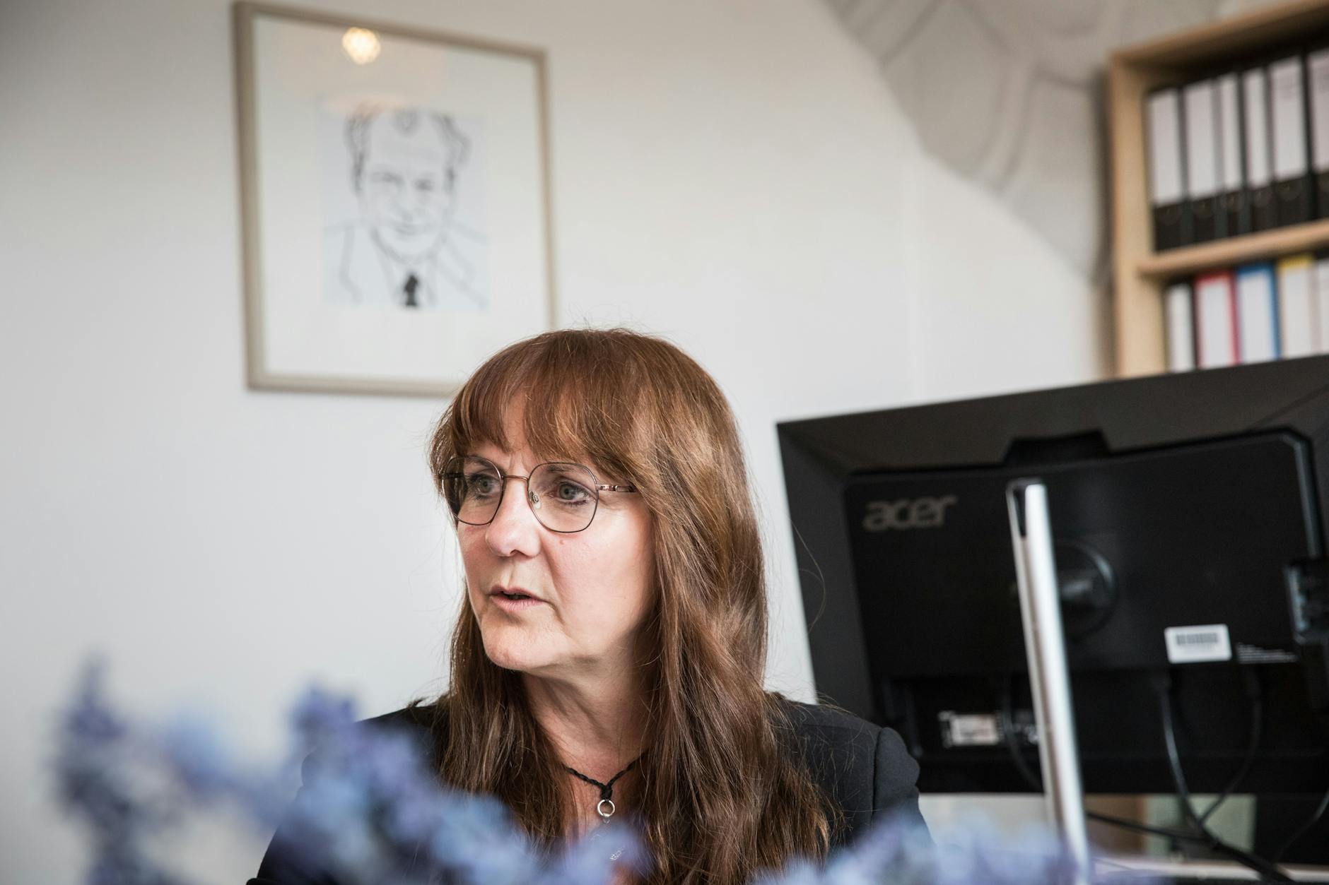 Katrin Lange, die ehemalige Innenministerin von Brandenburg, in ihrem Wahlkreis-Büro in Pritzwalk