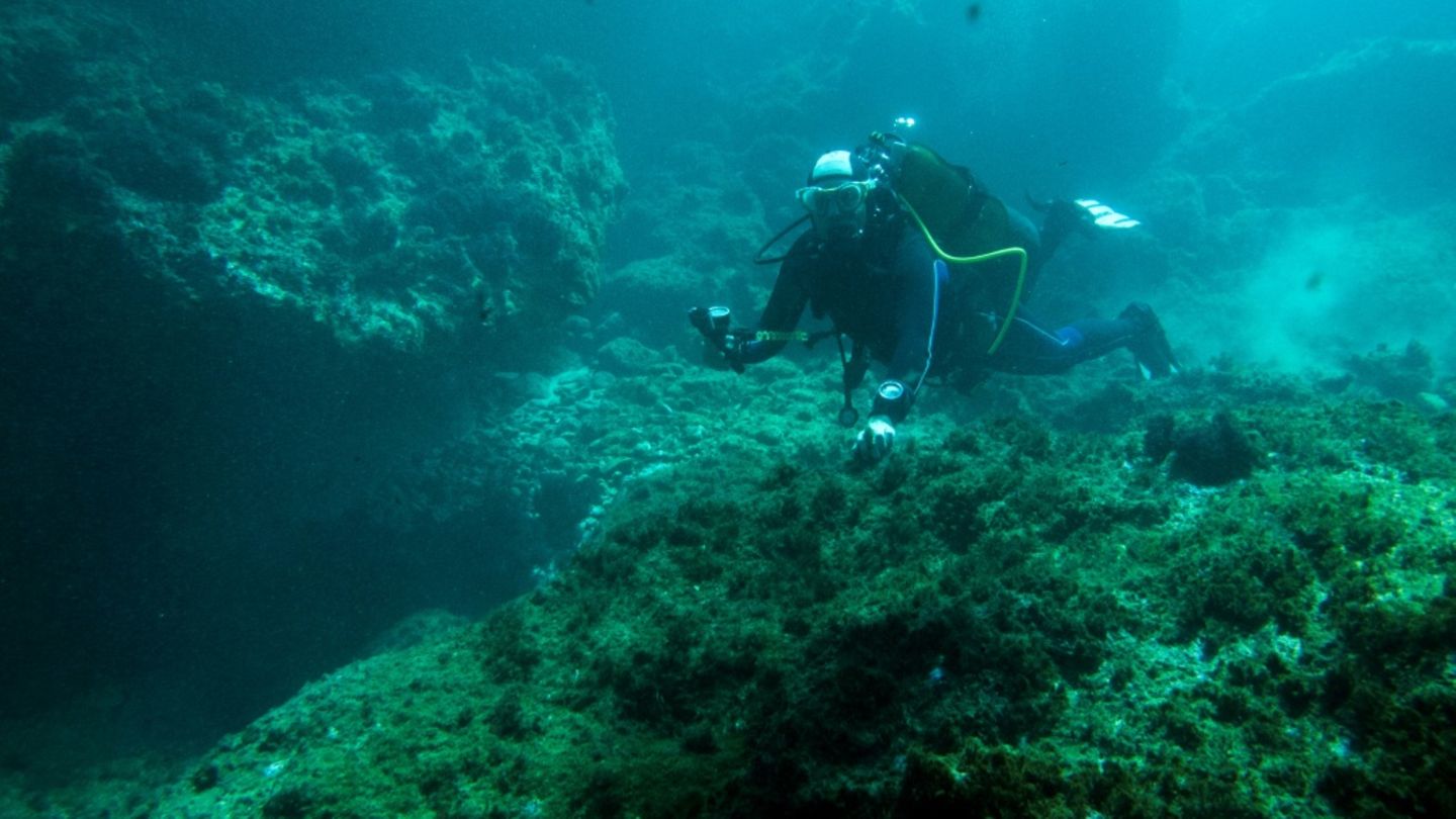 Höhlentaucher bei Marseille