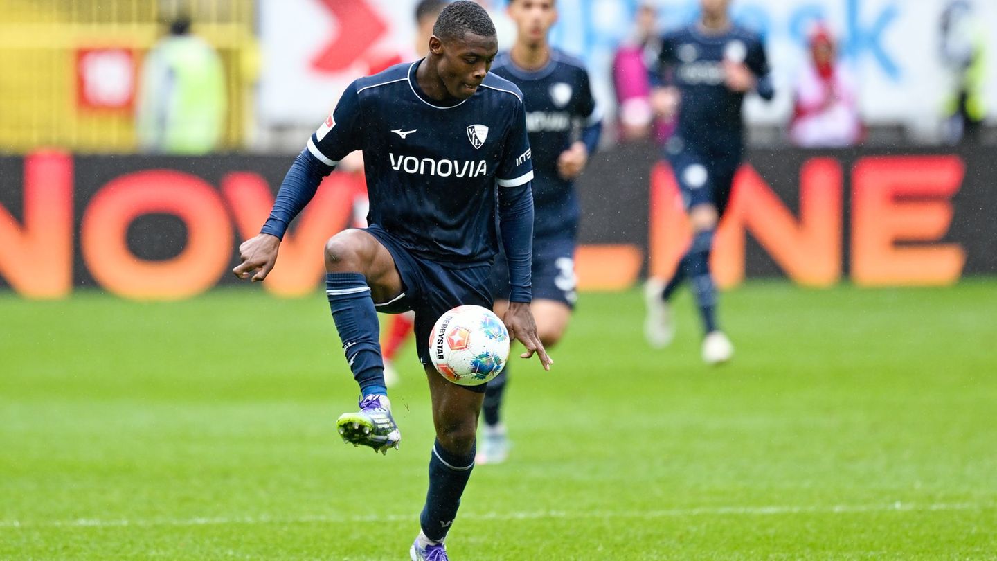 Mathis Clairicia spielt in der Rückrunde in Portugal. (Archivbild) Foto: Uwe Anspach/dpa