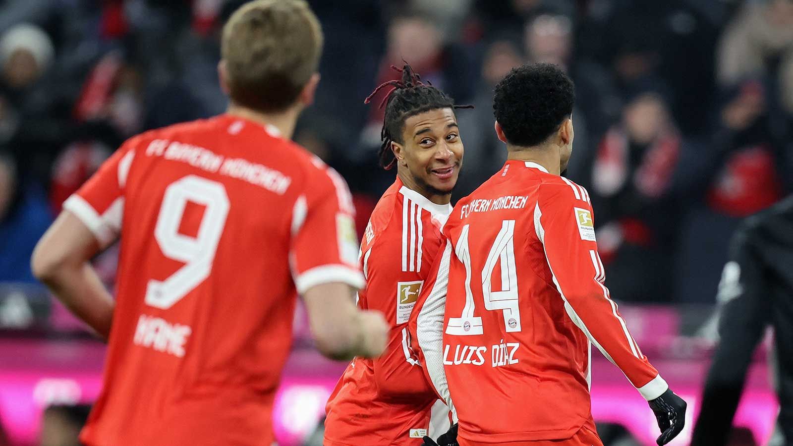 FC Bayern München, Noten und Einzelkritiken zum Spiel gegen den VfL Wolfsburg: Drei Münchner zaubern - nur Lennart Karl fällt ab