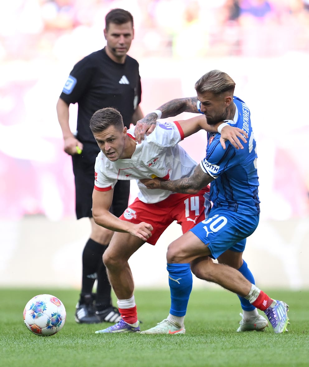 Das Spiel in der Hinrunde gewannen RB und Christoph Baumgartner (l.) gegen Heidenheim 2:0