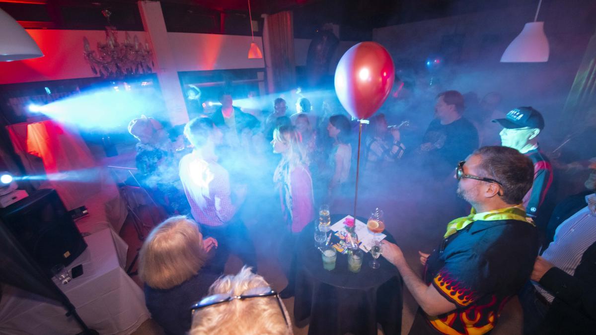 Disco Carina aus Pinneberg feiert Comeback in Frankfurt am Main