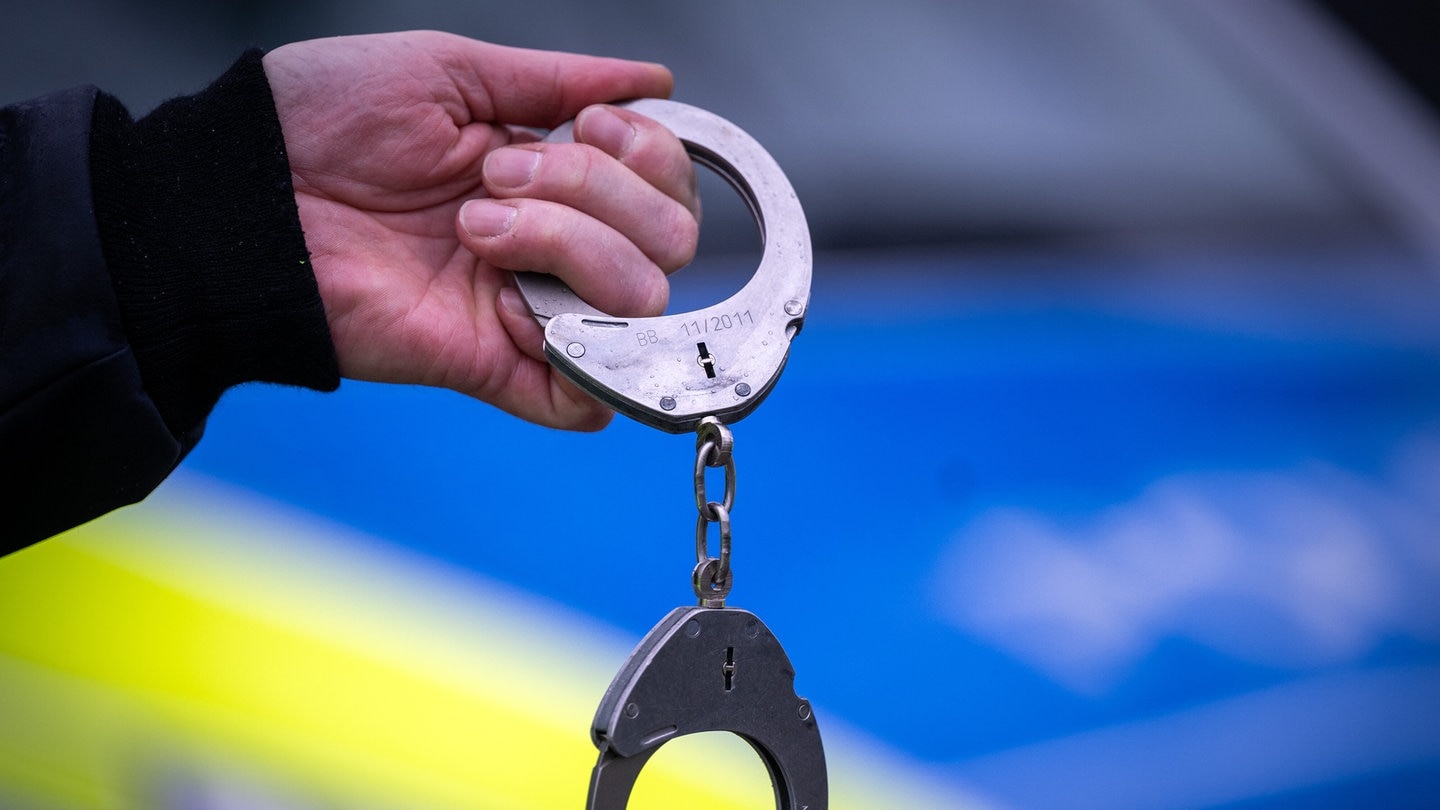 Polizei Mannheim nimmt fünf mutmaßliche Schleuser fest