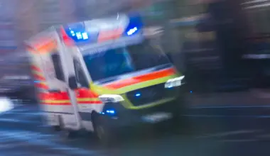 Silvester-Bilanz in MV: Mann verliert Hand durch Böller und viele Brände