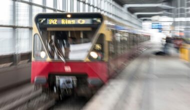 Berliner S-Bahn: Ringbahn wegen Brandes im Norden Berlins weiter unterbrochen