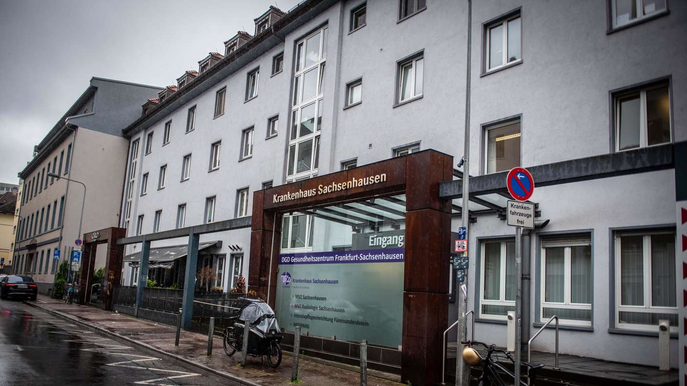 Krankenhaus Sachsenhausen, , Schulstraße 31. schließt Geburtsklinik, kooperiert mit Heilig Geistu000d