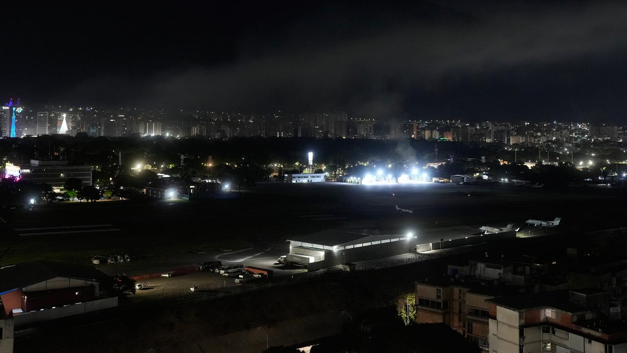 Explosionen und Flugzeuggeräusche über Venezuelas Hauptstadt Caracas gemeldet