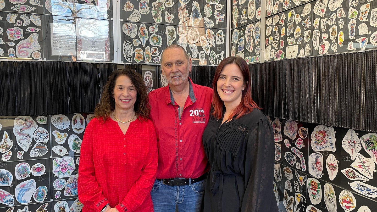 Kult-Tätowierer gehen nach 45 Jahren in Rente