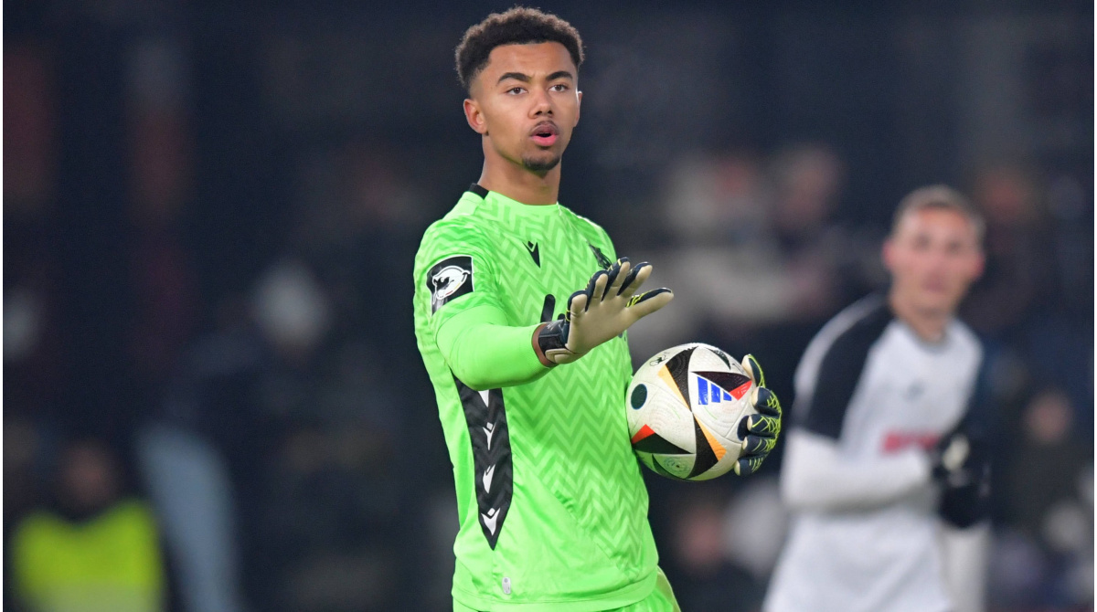 Hannover 96 schickt Junioren-Nationalkeeper Wechsel zu Jahn Regensburg