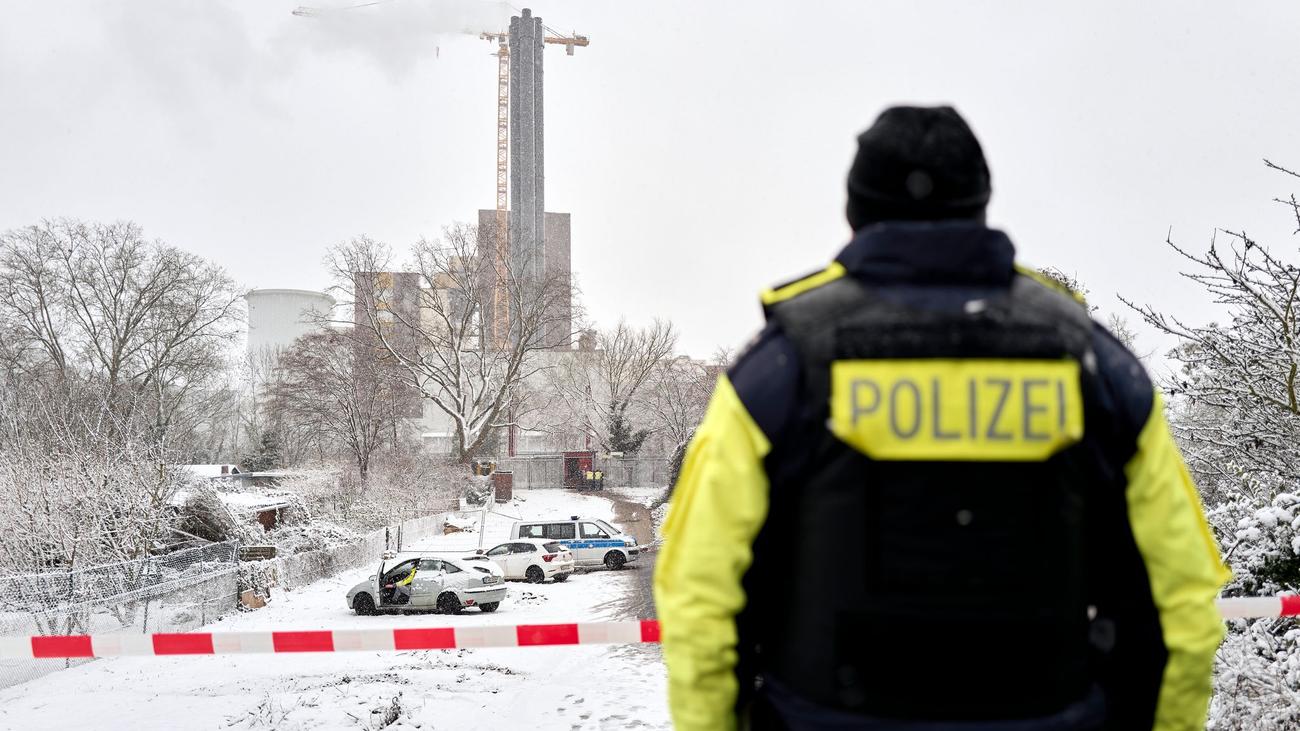 Stromausfall in Berlin: Polizei prüft Bekennerschreiben nach möglicher Brandstiftung