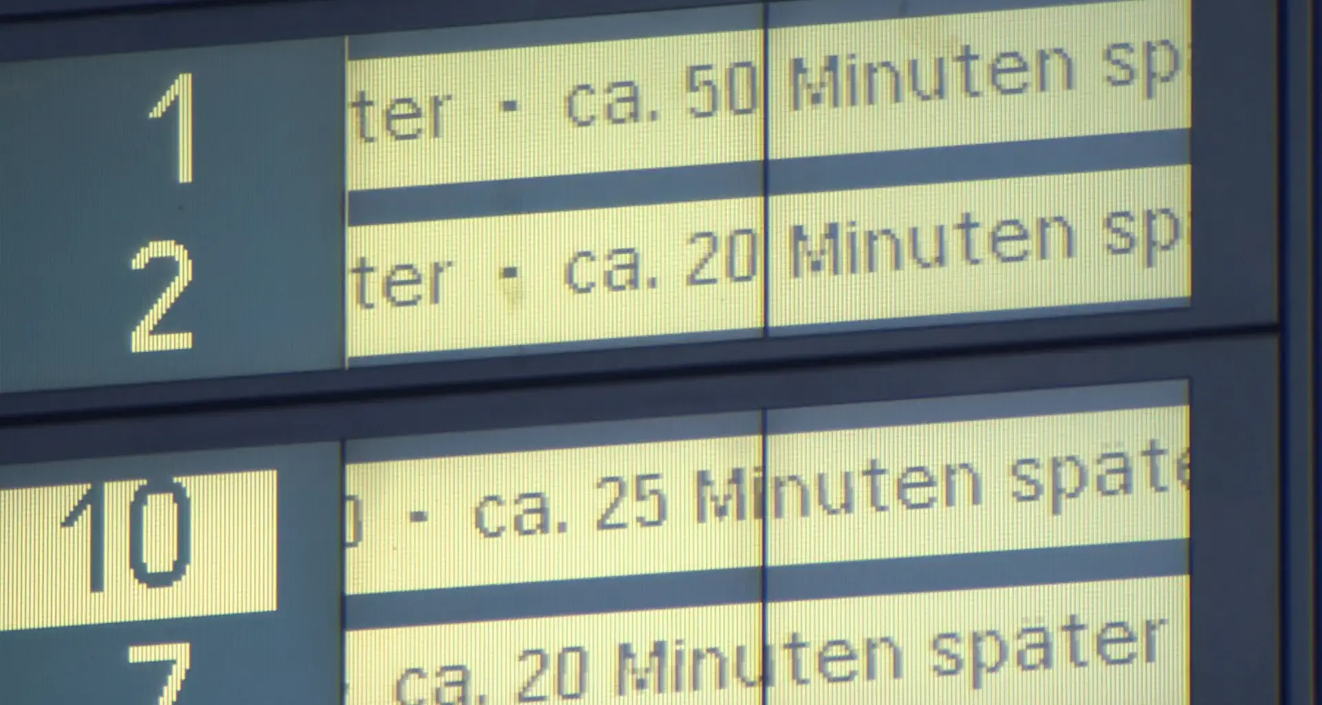 Verspätungen, Teilausfälle: Winterwetter macht Bahn zu schaffen