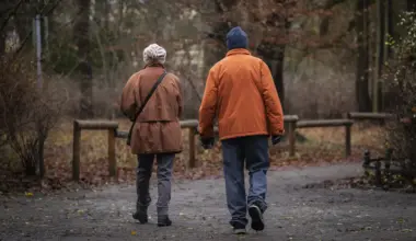 Hamburger bekommen im Durchschnitt mehr als 21 Jahre Rente