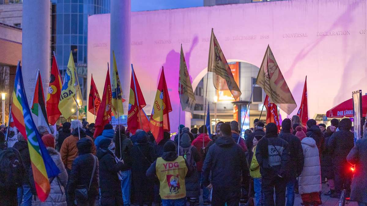 Solidarität mit Venezuela: Bayern demonstrieren gegen US-Angriff