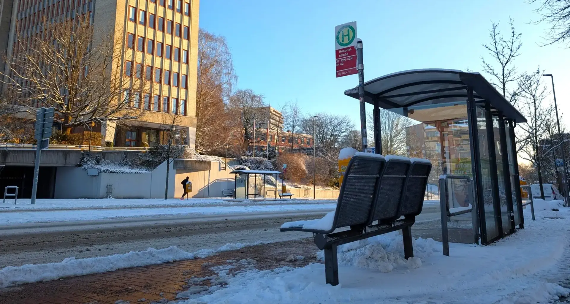 18 Stunden kein Busverkehr in Kiel: Das sagen Winterdienst und Verkehrsbetriebe