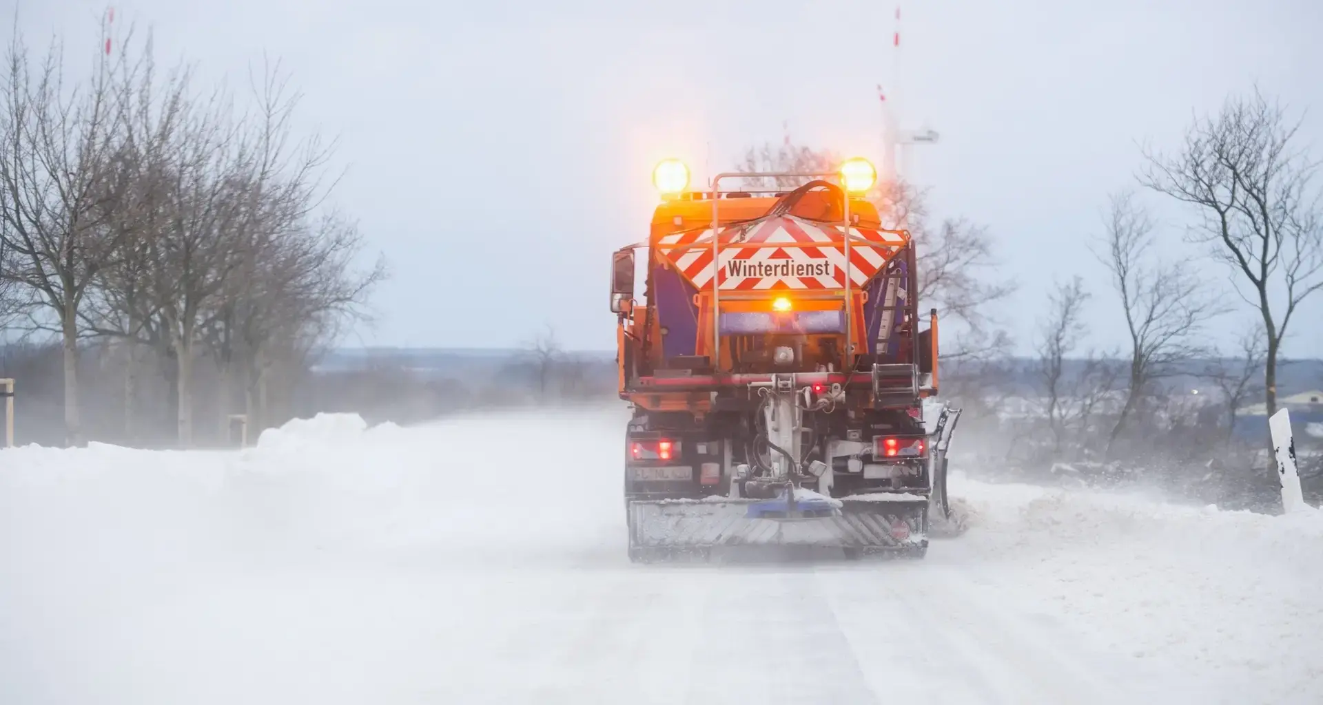 Glätte: Eingeschränkter Winterdienst wegen Warnstreik in SH