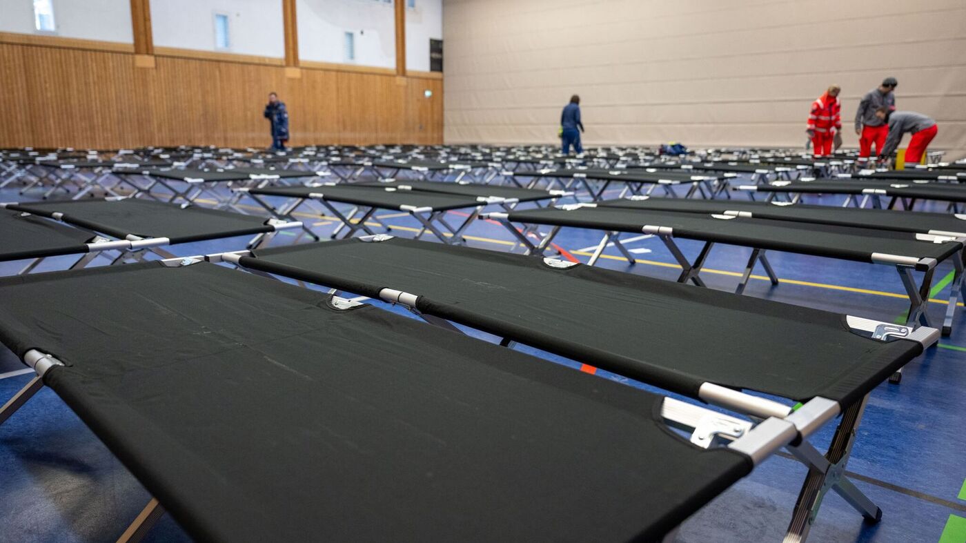 Noch 25.500 Haushalte ohne Strom – Land übernimmt Übernachtungskosten von Betroffenen für Dutzende Hotels