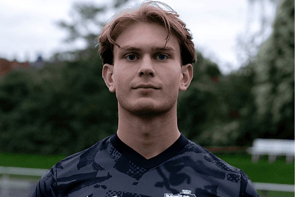 Das ist Ercan Akhan.