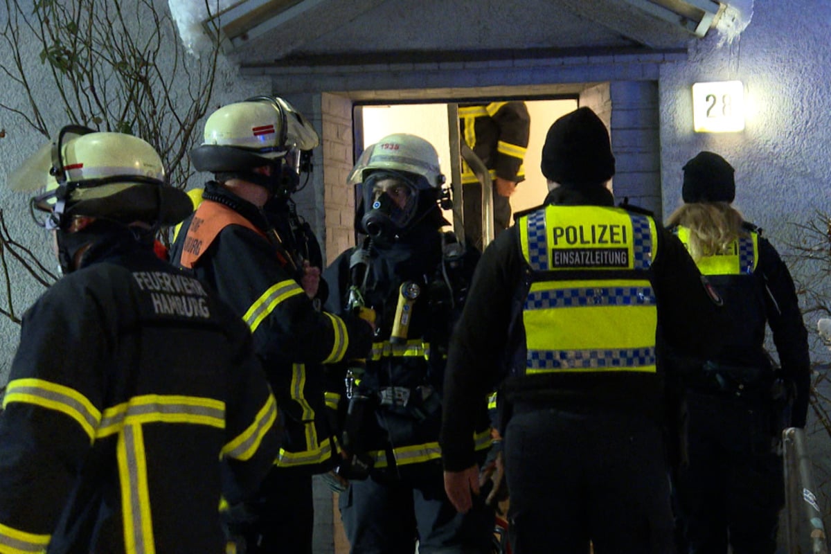 Heldentat in Hamburg! Mann rettet Nachbarn aus brennender Wohnung