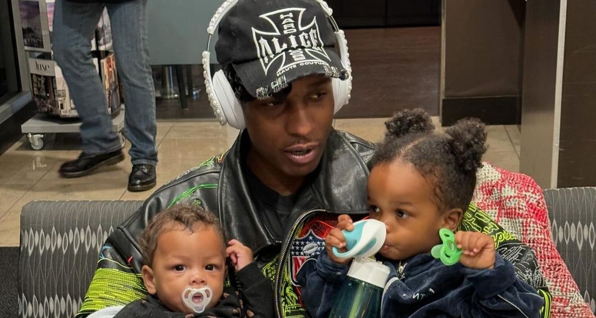 A$AP Rocky und seine zwei Kinder, August 2024