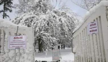Viele Hamburger Friedhöfe wegen Winterwetter geschlossen