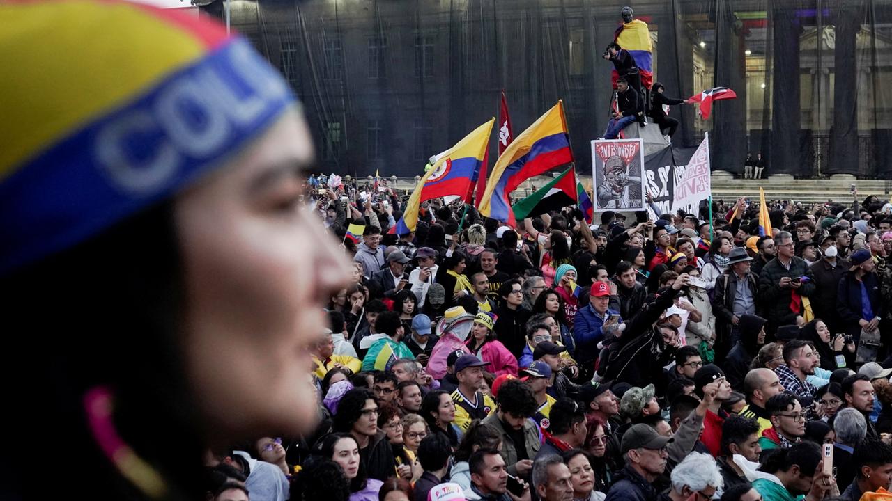 Nach Trumps Drohungen gegen Kolumbien: Viele Demos und ein Telefonat