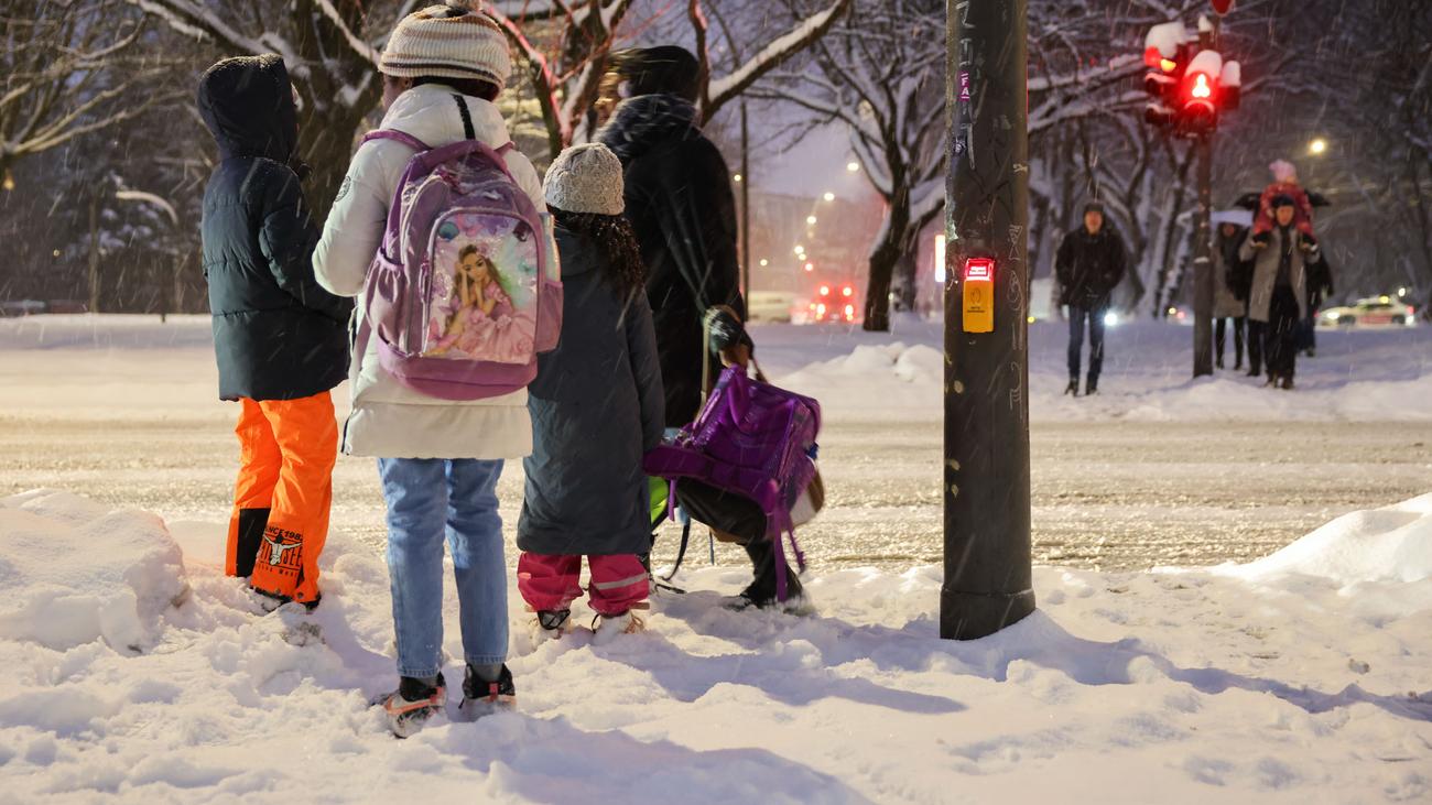 Sturmtief Elli: Schulausfall in ganz Niedersachsen am Freitag wegen Winterwetter