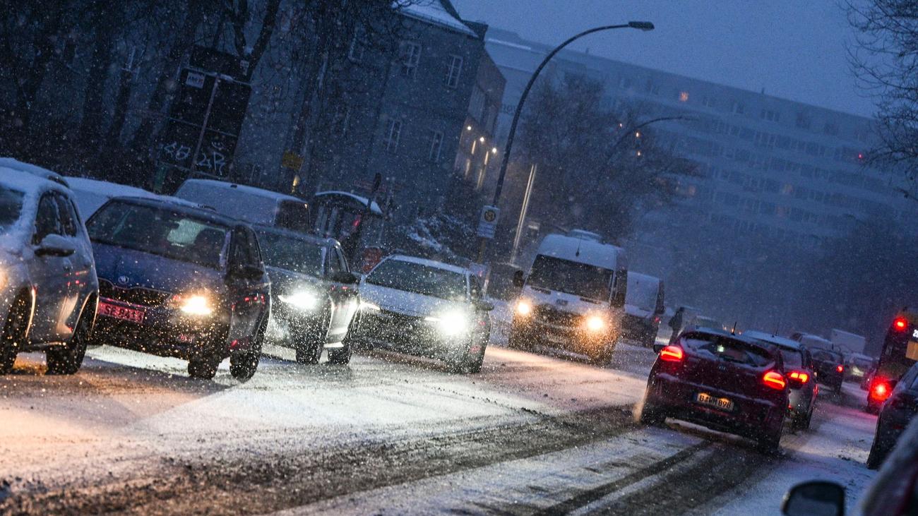 Wetter: Berlin und Brandenburg wappnen sich für Sturmtief