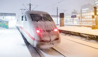 Schnee-Liveticker: "Elli" legt Zugverkehr in Niedersachsen lahm
