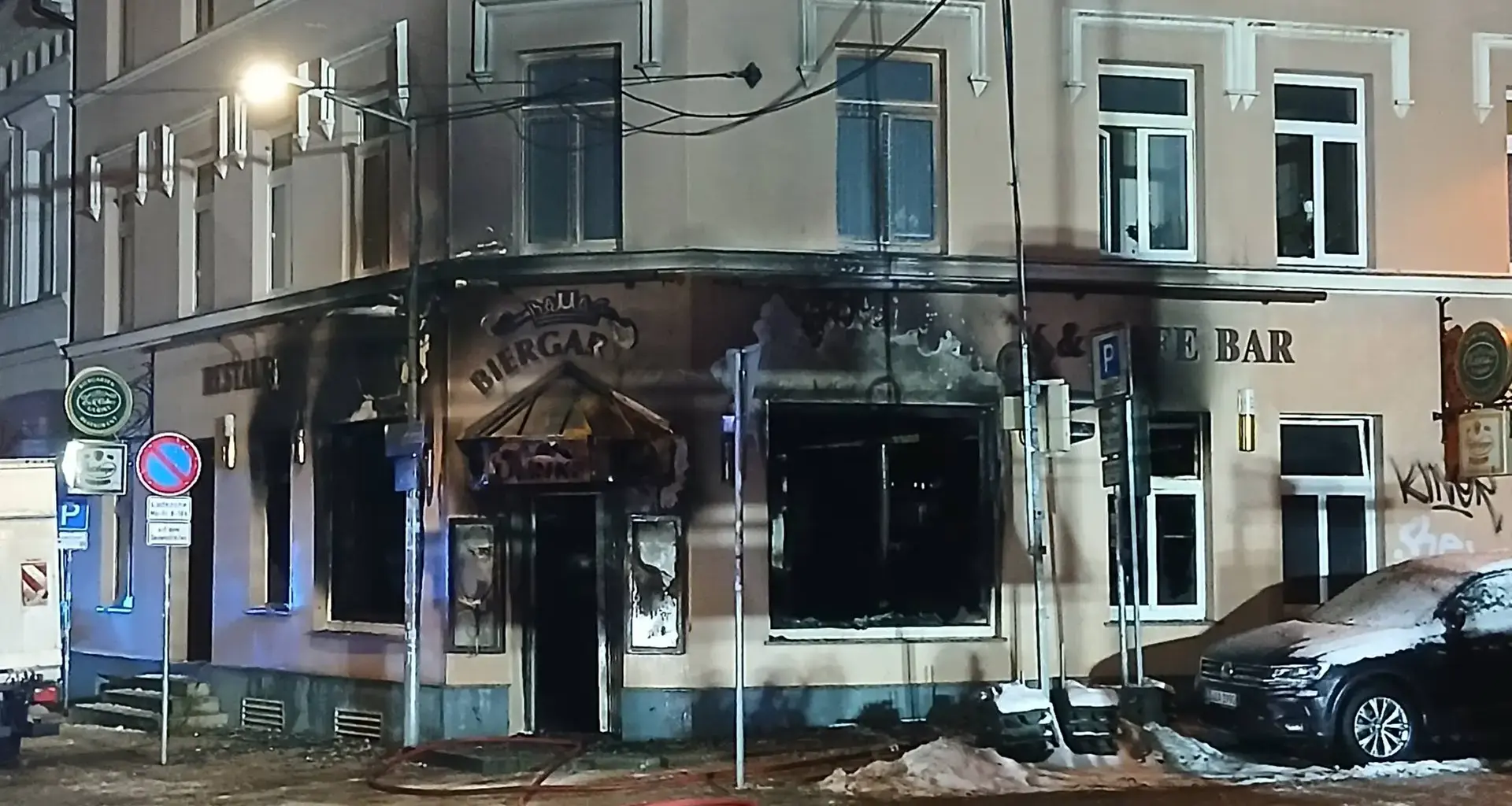 Schwerin: Kneipe "Café Ulrike" ausgebrannt