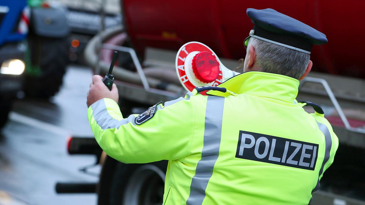 Berlin: Berlin nimmt rund 119 Millionen Euro Bußgeld von Verkehrssündern ein