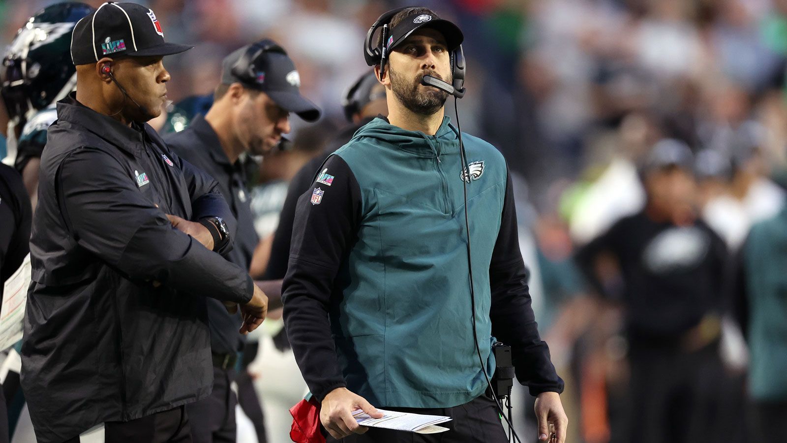 <strong>8. Platz (geteilt): Nick Sirianni</strong><br>
                • Team: Philadelphia Eagles<br>• Im Amt seit: 2021<br>• Regular-Season-Bilanz: 59-26<br>• Vorherige Stationen: Colts-OC (2018-2020)