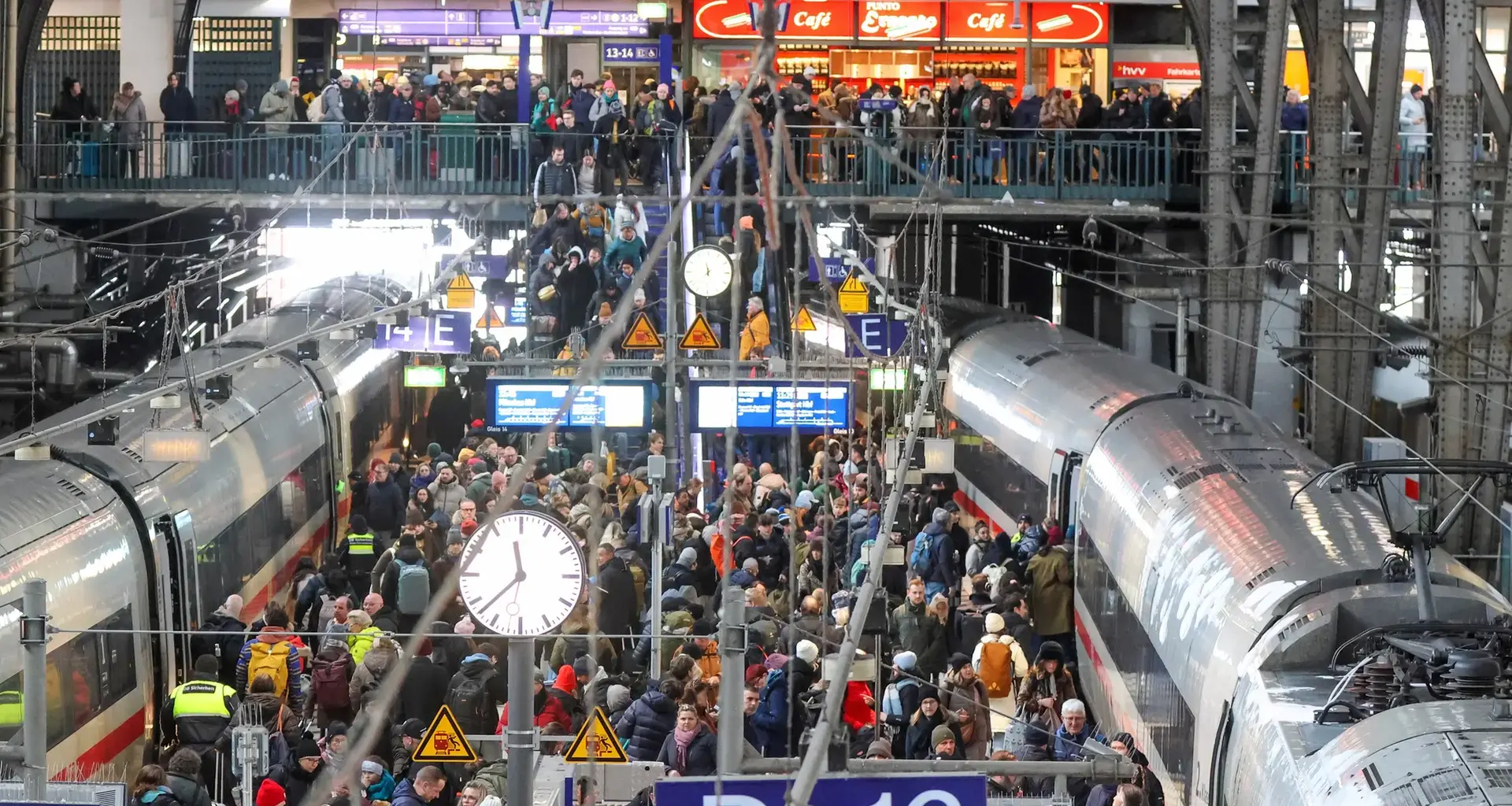 Schnee und Eis auch am Sonnabend: Die Fotos des Tages - NDR.de