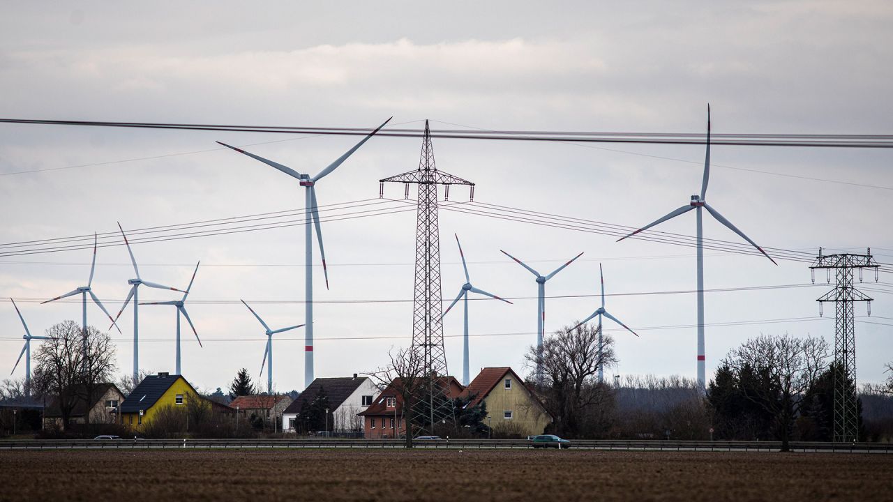 Warum sinkende Netzentgelte Haushalte unterschiedlich entlasten