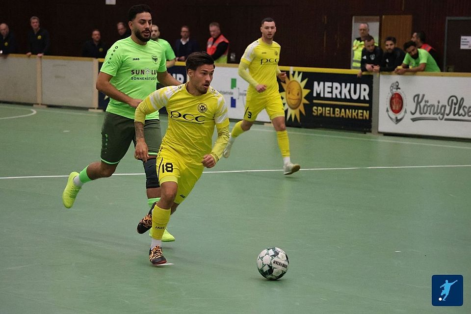 Die Hallenstadtmeisterschaft Duisburg startet. 