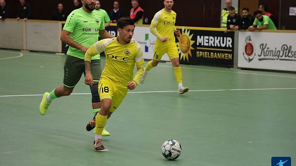 Hallenfußball am 9. Januar: Alle Spiele, alle Turniere - LIVE